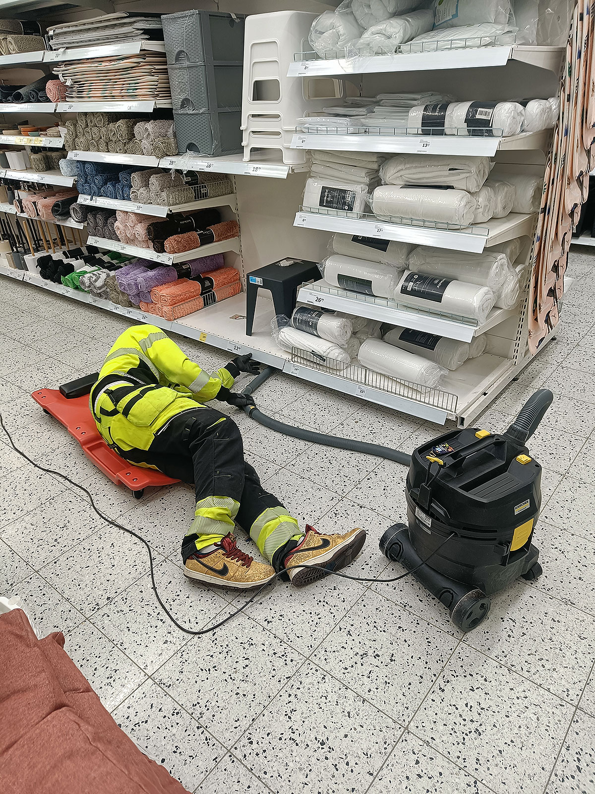 Ylä- ja alapölyyn liittyvät blogit